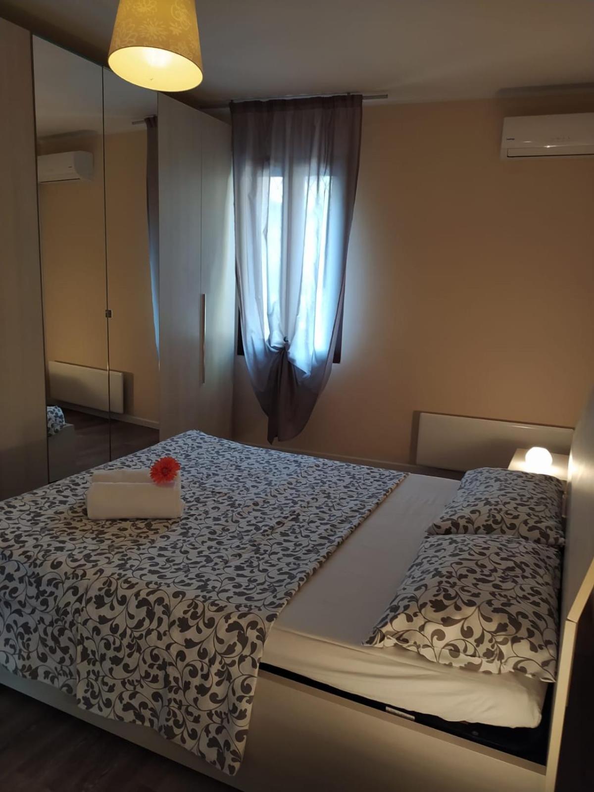 Oasi Holiday Home Toscolano-Maderno Zimmer foto
