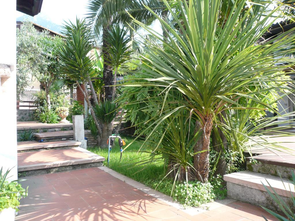 Oasi Holiday Home Toscolano-Maderno Exterior foto