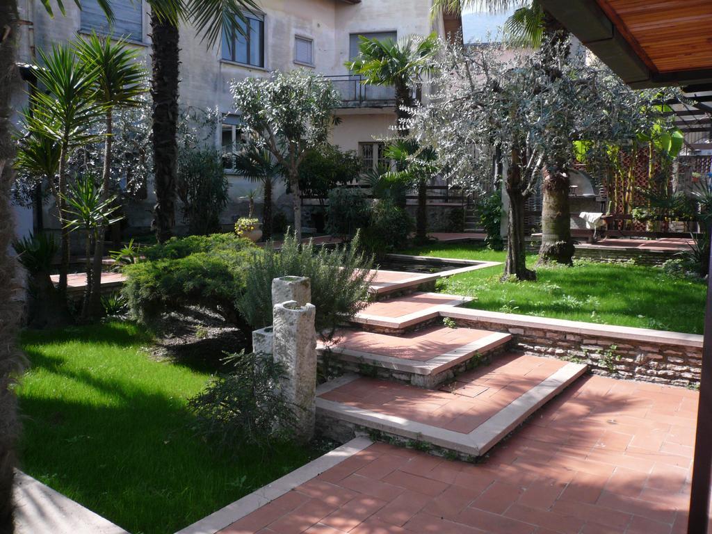 Oasi Holiday Home Toscolano-Maderno Exterior foto
